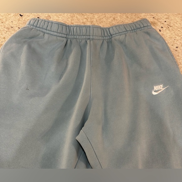Nike Sweats - Picture 5 of 6